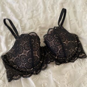 NWOT Black Lace Aerie Bra